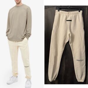 FEAR OF GOD ESSENTIALS Sweatpants Joggers Cream/Buttercream